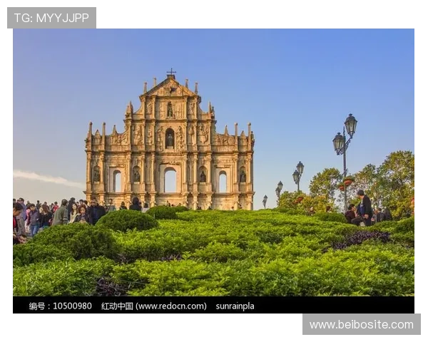 大三巴网：详细解析澳门大三巴的建筑特色与艺术魅力，感受古老与现代的完美融合